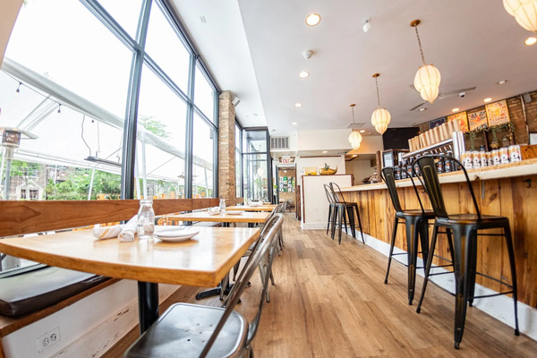 Uncommon Ground-Edgewater