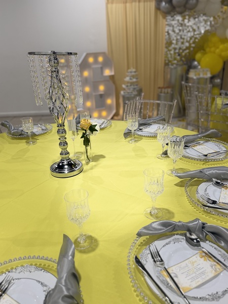 A.Roze Venue