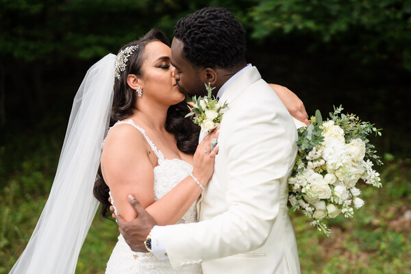 Merrimack River Estate by Wedgewood Weddings