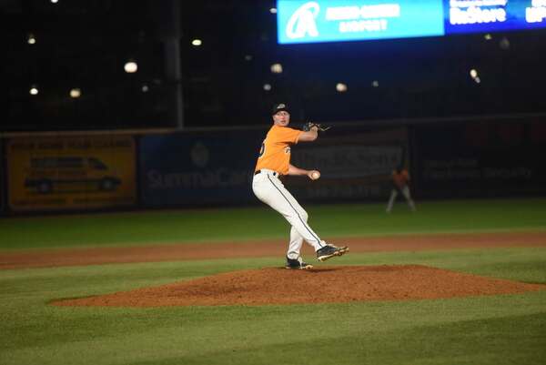 Akron RubberDucks - 7 17 Credit Union Park