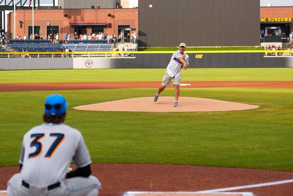 Akron RubberDucks - 7 17 Credit Union Park