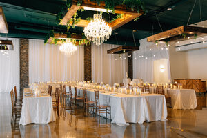 Solara Room