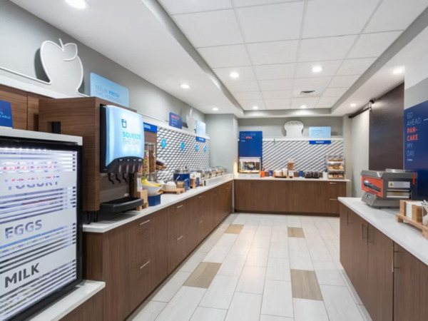 Holiday Inn Express and Suites Fleming Island