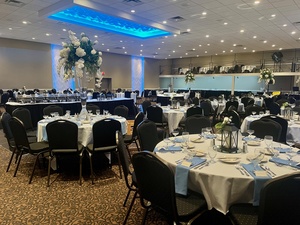 Balconade Room