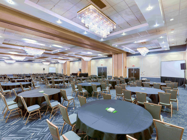 Gideon Putnam Resort & Spa