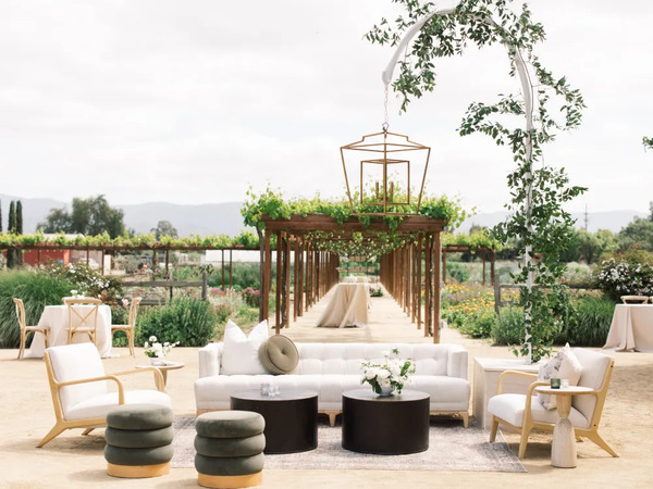 Roblar Winery