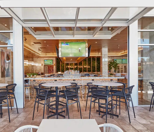 Moxies Scottsdale