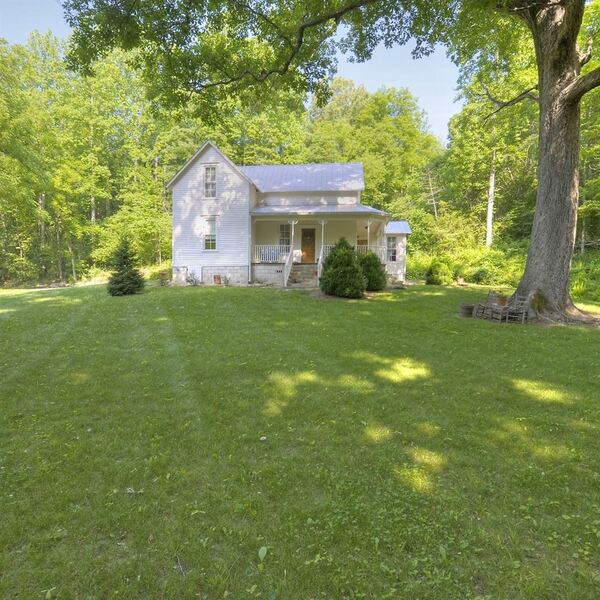 Bonnie Blue Inn