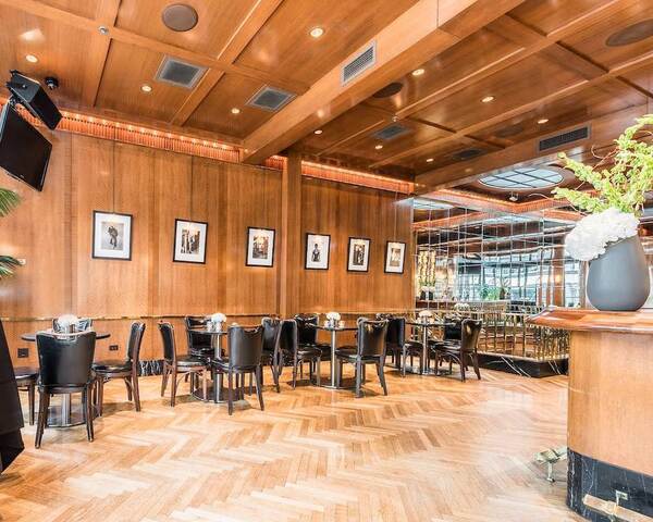Lux Bar