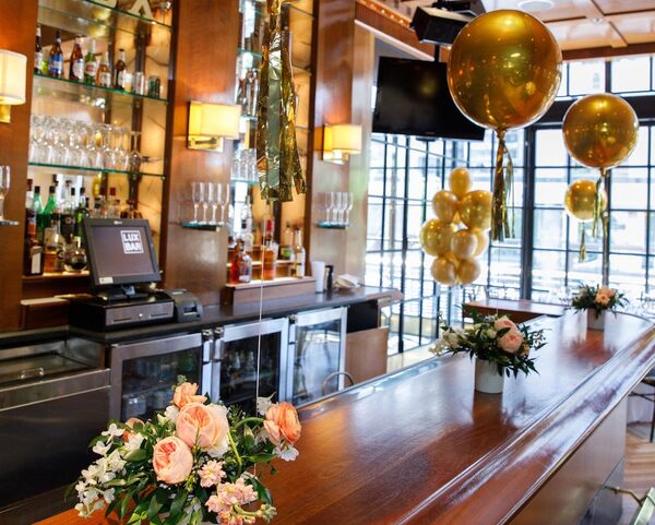 Lux Bar