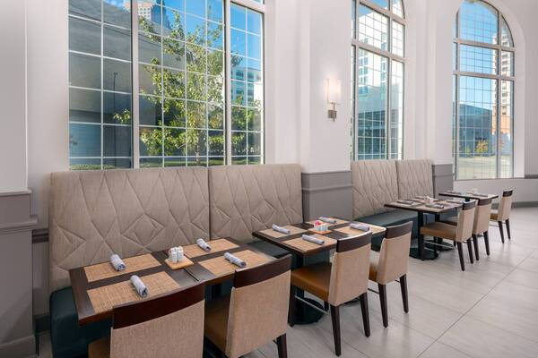 Hilton Garden Inn Charlotte Uptown