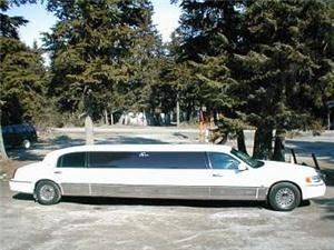 Aurora Limousines Service
