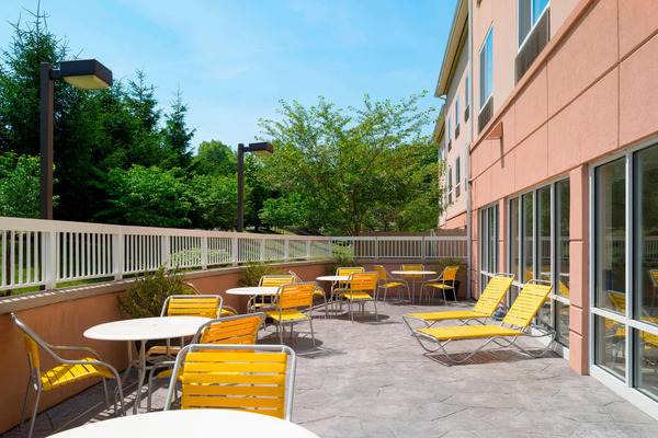 Fairfield Inn & Suites State College