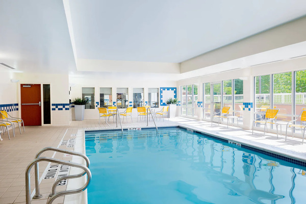 Fairfield Inn & Suites State College