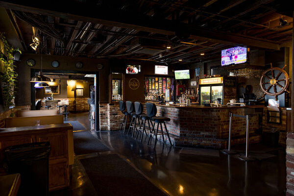 Poplar Street Pub