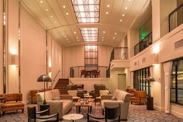 Hotel Theodore
