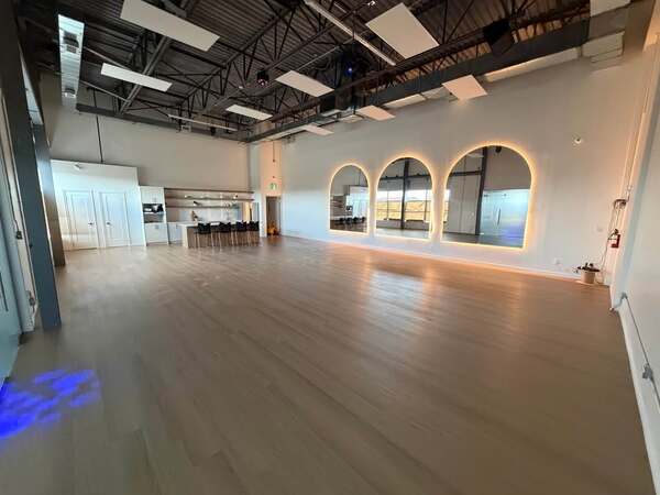 Lumiere Loft