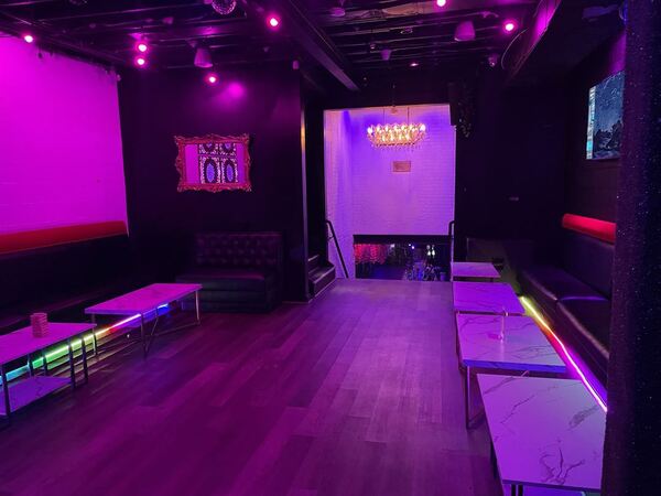 1831 Bar & Lounge
