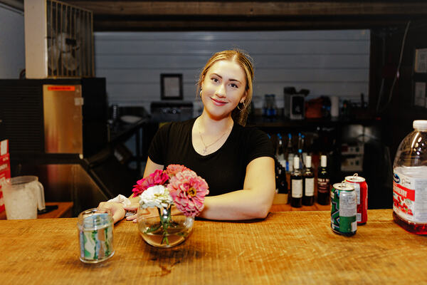 Peach Perfect | Mobile Bartending & Event Staffing