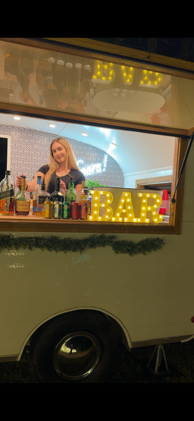 Peach Perfect | Mobile Bartending & Event Staffing