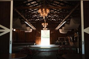 Buckhorn Barn