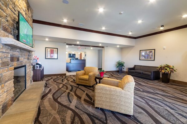 Cobblestone Inn & Suites - Eaton, CO