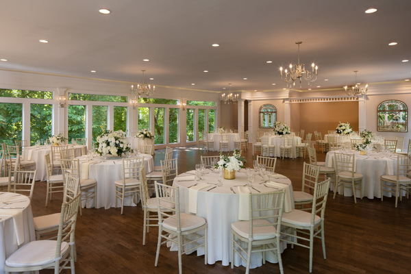Primrose Cottage by Wedgewood Weddings