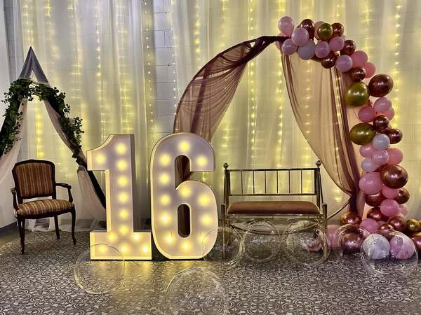 Venue 719