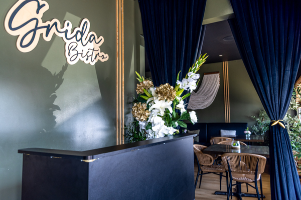 Grida Bistro & Lounge