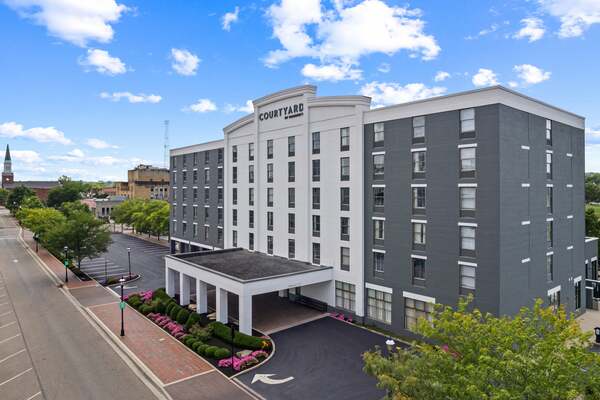 Courtyard Marriott Hamilton