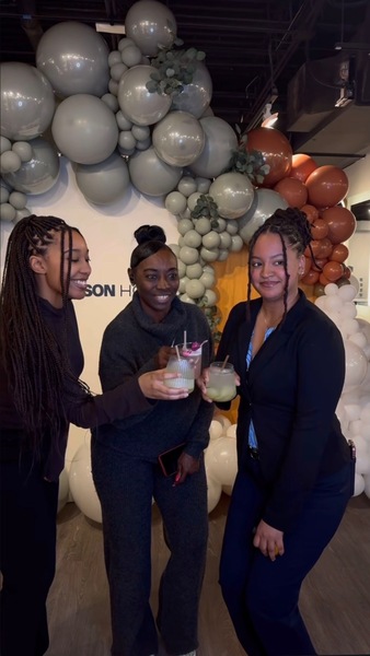 Sip’n Style