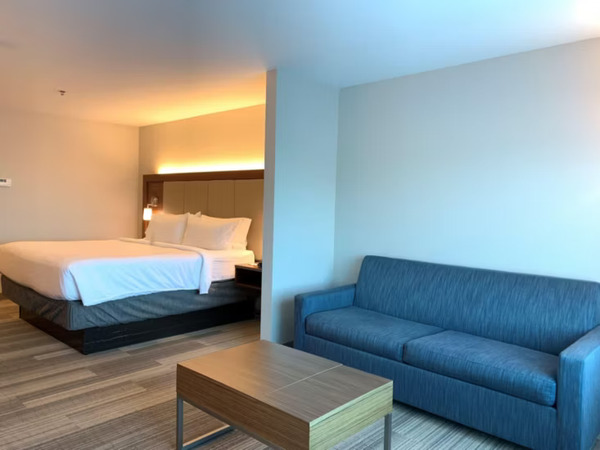 Holiday Inn Express & Suites Danville