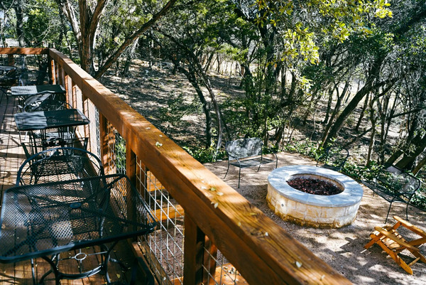 Wimberley Inn + Bar