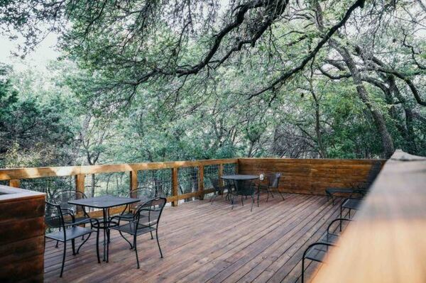 Wimberley Inn + Bar