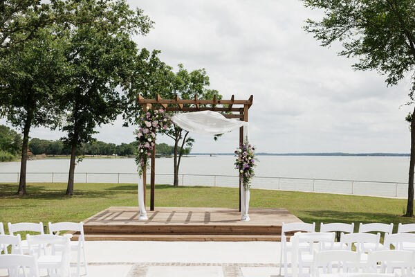 Lakefront Acres Wedding & Event Venue