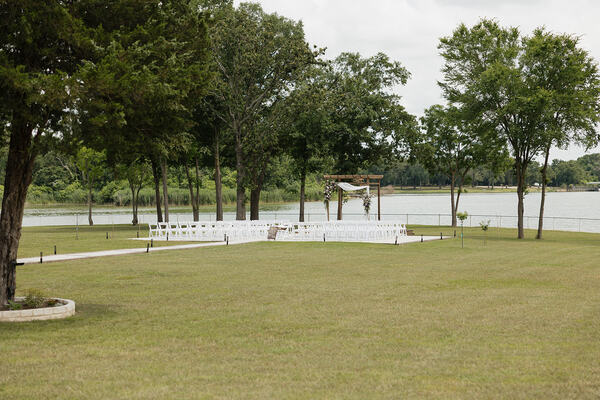 Lakefront Acres Wedding & Event Venue