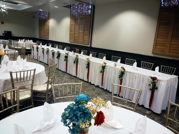 Dusters Restaurant