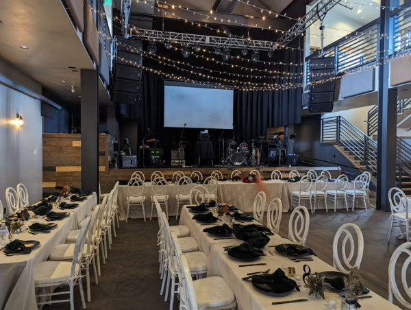 10 Mile Music Hall