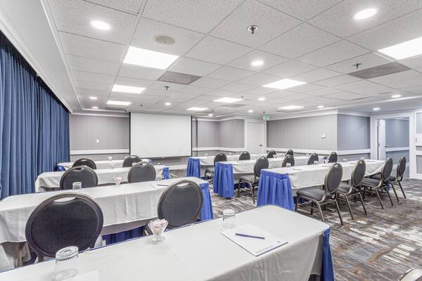 DoubleTree by Hilton Memphis East