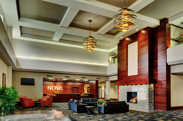 Chateau Nova Hotel Yellowhead