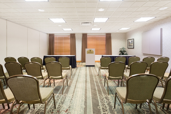 Wingate by Wyndham Calgary South