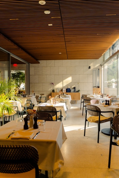 Shore Hotel