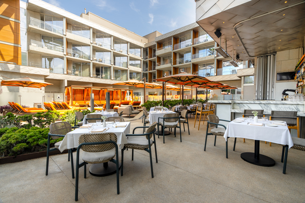 Shore Hotel