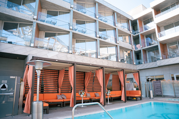 Shore Hotel