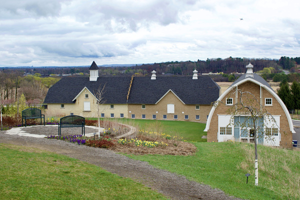 The Botanic Garden & Historic Barns Park
