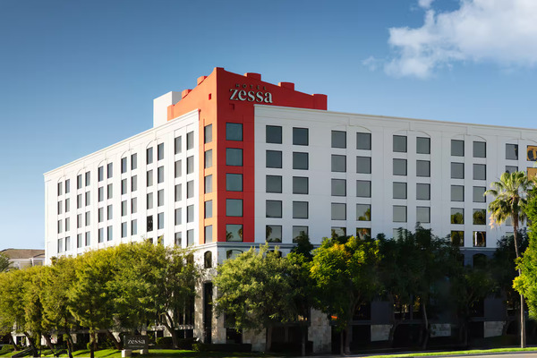 Hotel Zessa, a Doubletree by Hilton