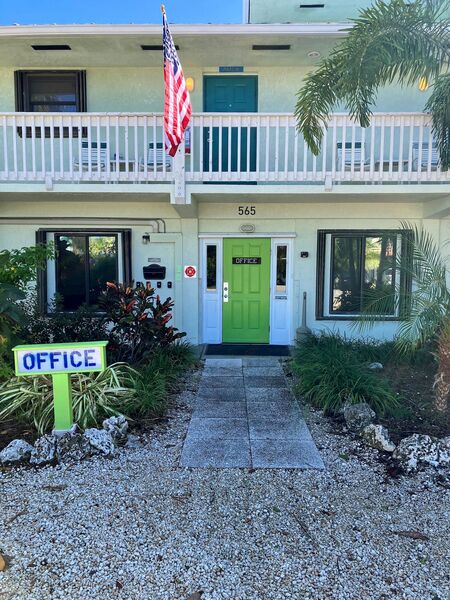 Parmer's Resort