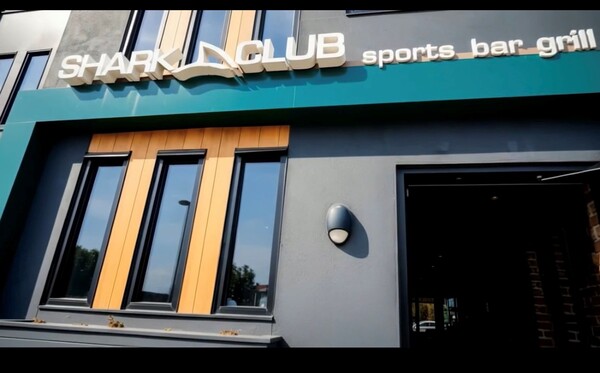 Shark Club