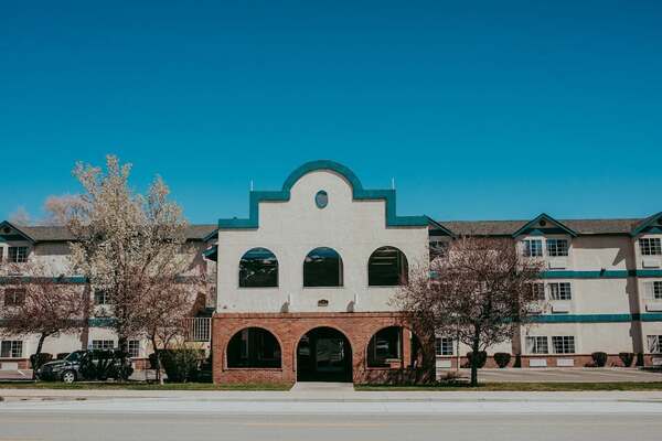 Plaza Hotel And Event Center