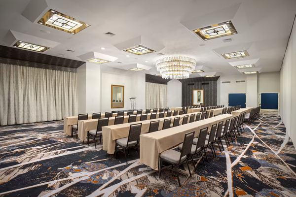 DoubleTree by Hilton Hotel Philadelphia Center City